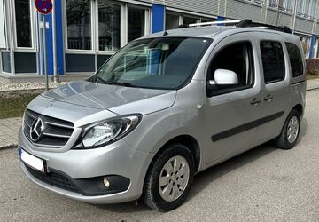 Mercedes-Benz Citan 77.000 km 13.950 &euro; München 81827
