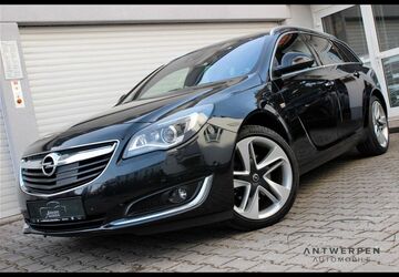 Opel Insignia 97.500 km 9.990 &euro; München 81243