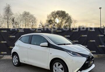 Toyota Aygo (X) 46.000 km 6.690 &euro; Oberding 85445