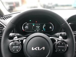 Kia E-SOUL INSPIRATION WP LED GD 17.000 km 28.990 &euro; Höhenkirchen-Siegertsbrun 85635