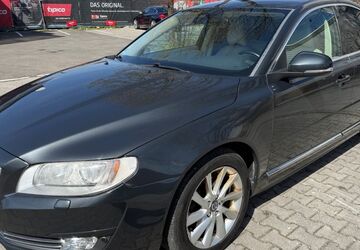 Volvo S80 336.000 km 6.900 &euro; München Trudering-Riem 81825