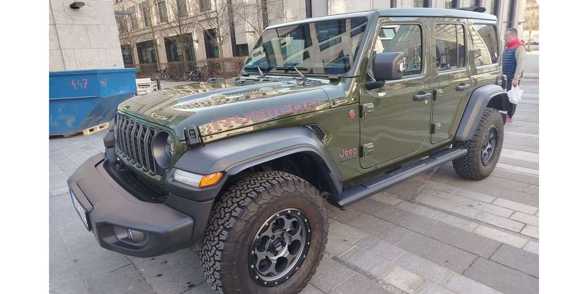 Jeep Wrangler 15.000 km 54.800 &euro; München, Landeshauptstadt 80802