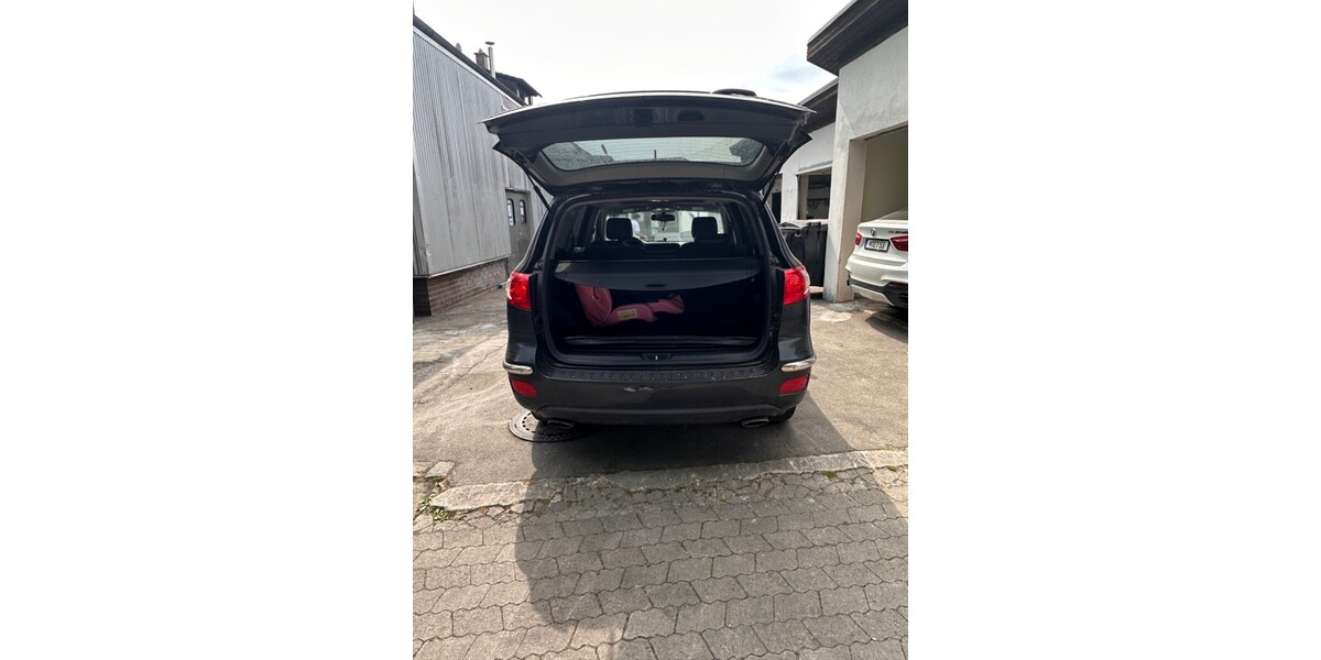 Hyundai Santa Fe 389.563 km 1.900 &euro; Putzbrunn 85640