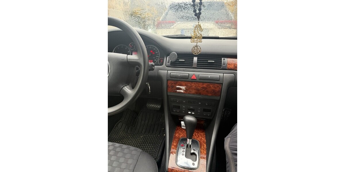 Audi A6 155.000 km 2.799 &euro; München 80313