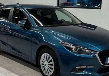 Mazda 3 208.513 km 8.900 &euro; Anzing 85646