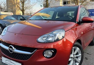 Opel Adam 148.629 km 4.990 &euro; München 81243