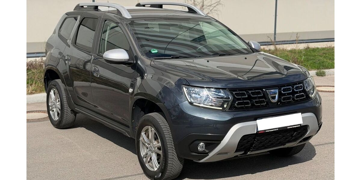 Dacia Duster 80.000 km 14.300 &euro; München 81677