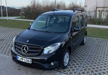 Mercedes-Benz Citan 192.500 km 6.900 &euro; München 81371