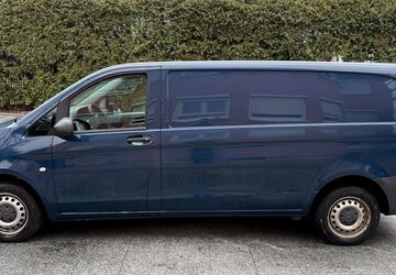 Mercedes-Benz Vito 114.000 km 9.980 &euro; München 81827