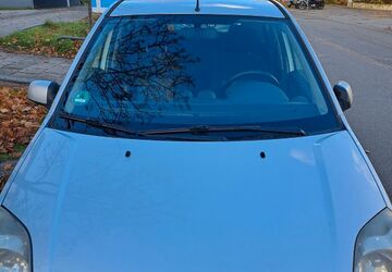 Ford Fiesta 140.000 km 2.490 &euro; München 81249