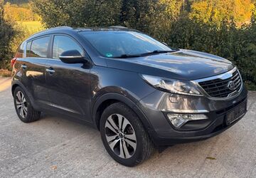 Kia Sportage 235.000 km 6.250 &euro; München 81549