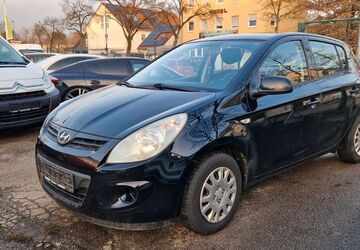 Hyundai i20 99.715 km 1.999 &euro; Fürstenfeldbruck 82256