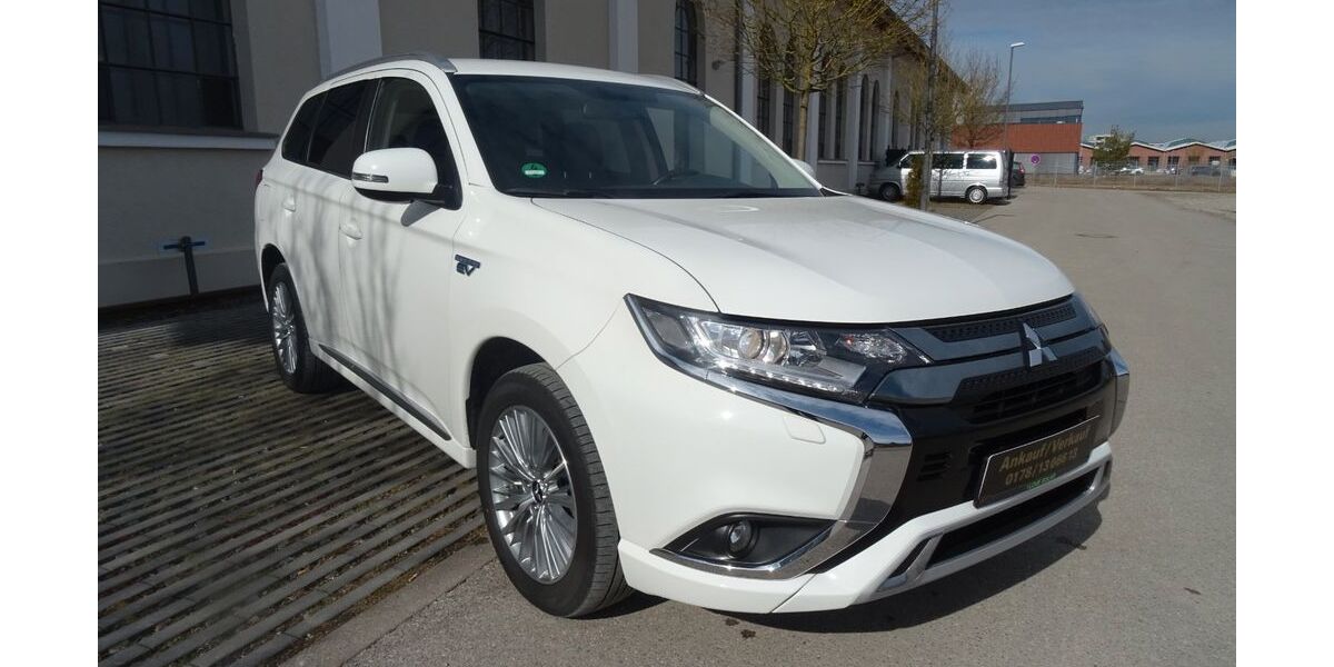 Mitsubishi Outlander 111.000 km 19.500 &euro; München 81249