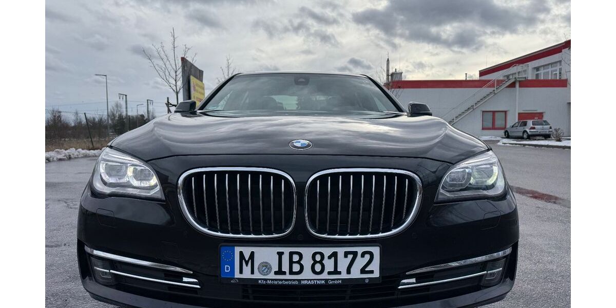 BMW 730 278.000 km 13.990 &euro; München 81243