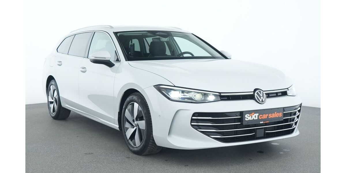 VW Passat 33.924 km 32.880 &euro; Garching 85748