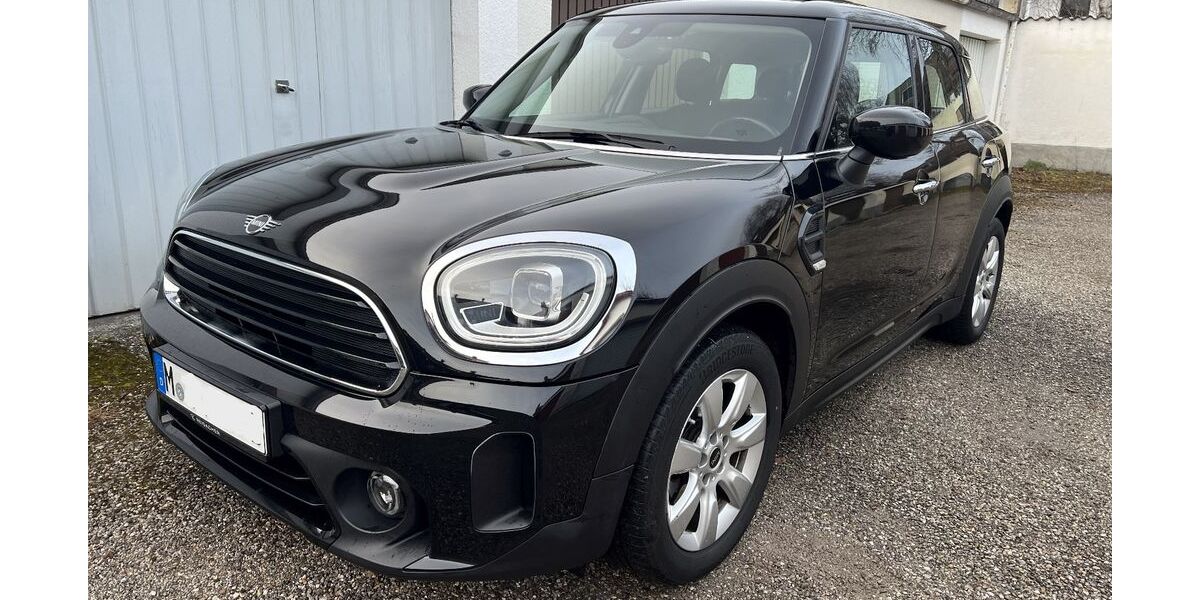 Mini Countryman D (Cooper) 62.900 km 20.900 &euro; München 81671