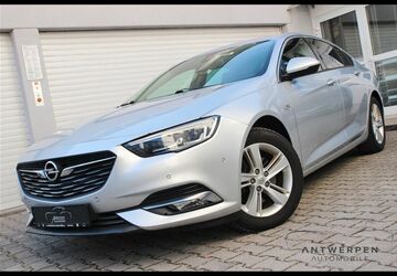 Opel Insignia 143.900 km 10.990 &euro; München 81243