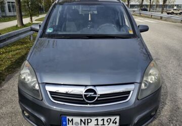 Opel Zafira 196.000 km 2.750 &euro; München 81737
