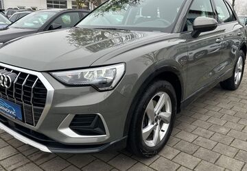 Audi Q3 92.000 km 27.900 &euro; Dachau (bei München) 85221