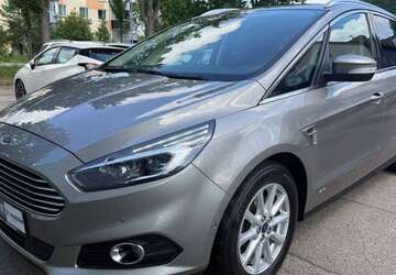 Ford S-Max 121.869 km 9.900 &euro; München 81243
