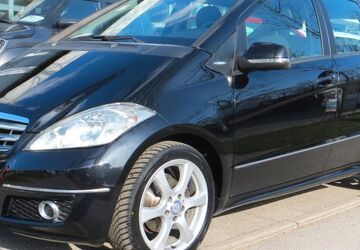 Mercedes-Benz A 150 84.820 km 3.999 &euro; München 81825