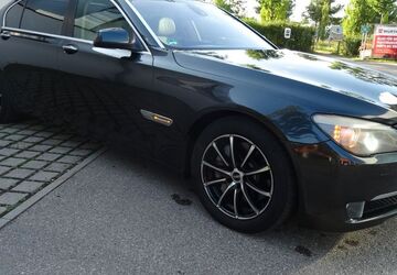 BMW 750 116.000 km 12.500 &euro; München 81249