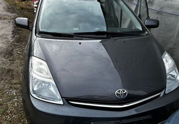 Toyota Prius 184.000 km 5.900 &euro; München 81929