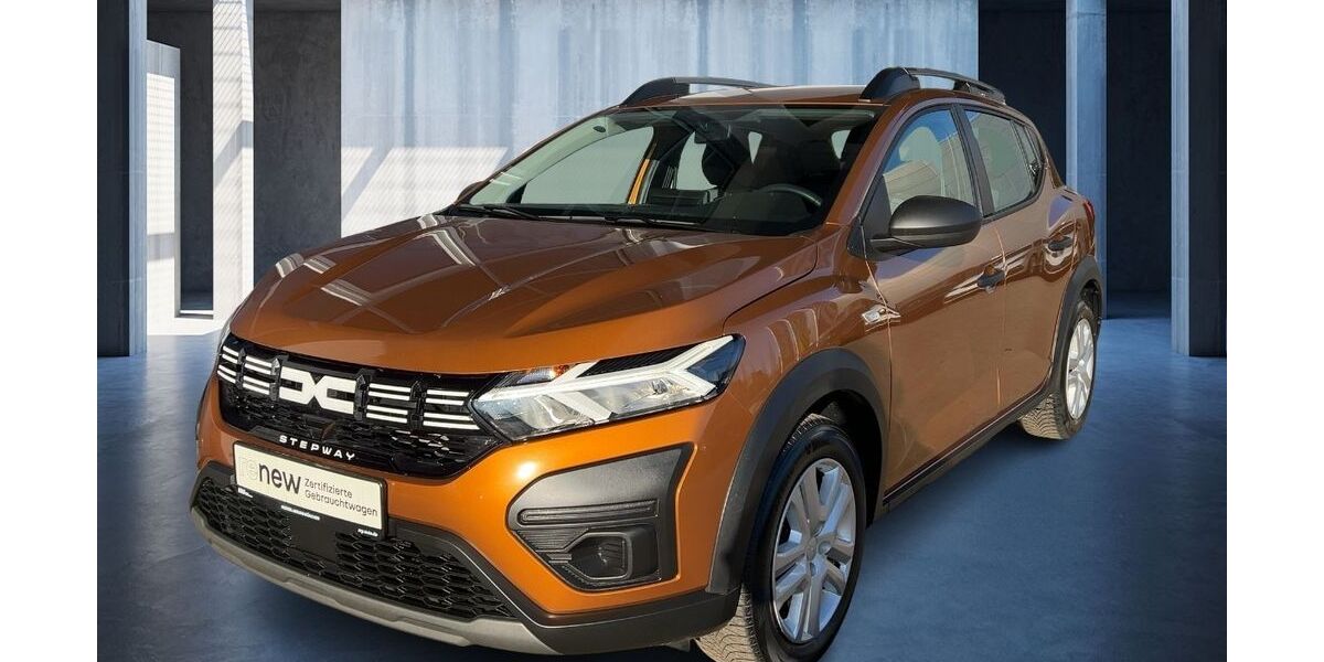 Dacia Sandero 32.441 km 14.890 &euro; Unterschleißheim 85716