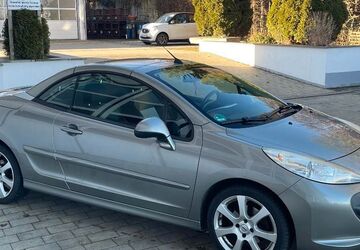 Peugeot 207 121.000 km 3.500 &euro; Oberding 85445