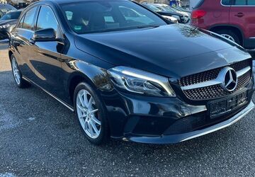 Mercedes-Benz A 180 147.000 km 14.900 &euro; München 81243