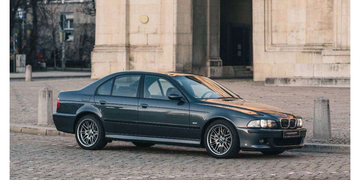 BMW M5 98.500 km 53.900 &euro; München 80804