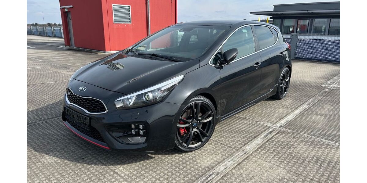 Kia ceed / Ceed 107.760 km 11.700 &euro; München 81829