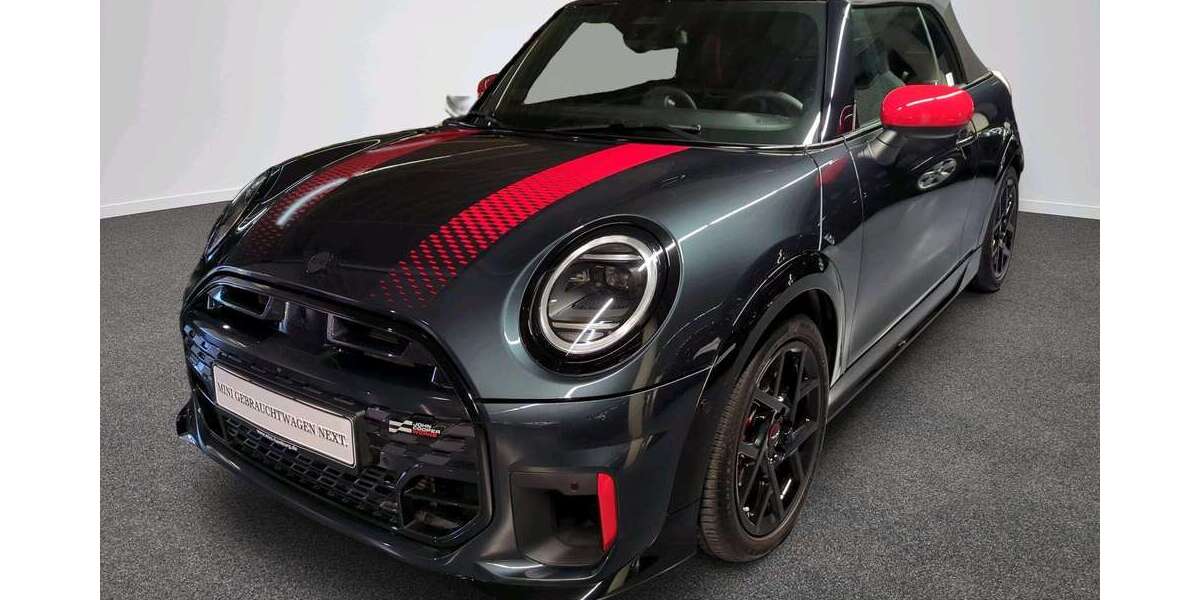 Mini John Cooper Works Cabrio 6.288 km 42.796 &euro; München 80788