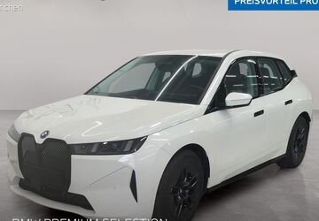 BMW iX 11.959 km 60.995 &euro; München 80939