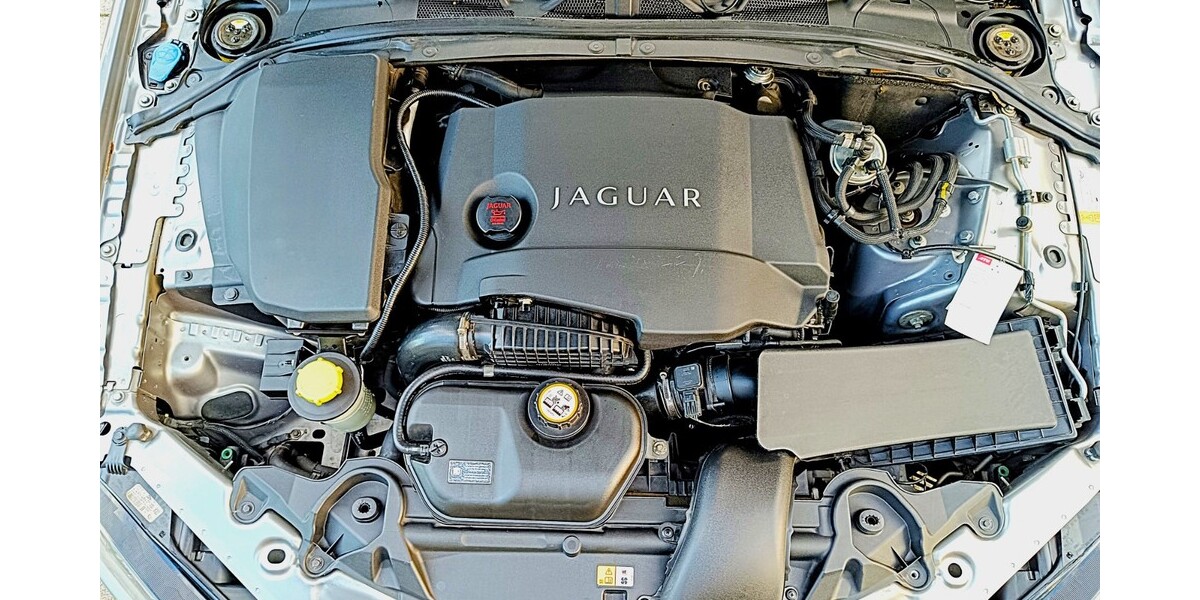 Jaguar XF 233.000 km 11.000 &euro; Zorneding 85604