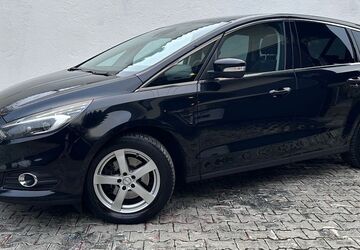 Ford S-Max 64.000 km 17.990 &euro; München 81243