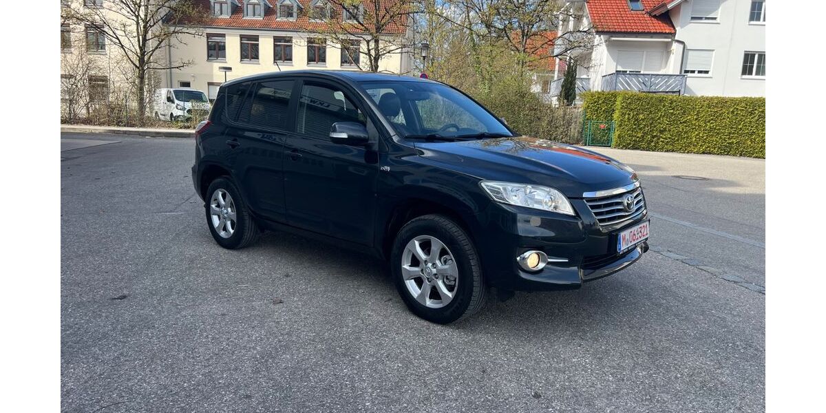 Toyota RAV 4 168.000 km 5.750 &euro; Hohenbrunn 85521