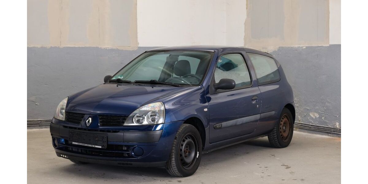 Renault Clio 152.000 km 2.000 &euro; Mintraching (Grüneck) 85375