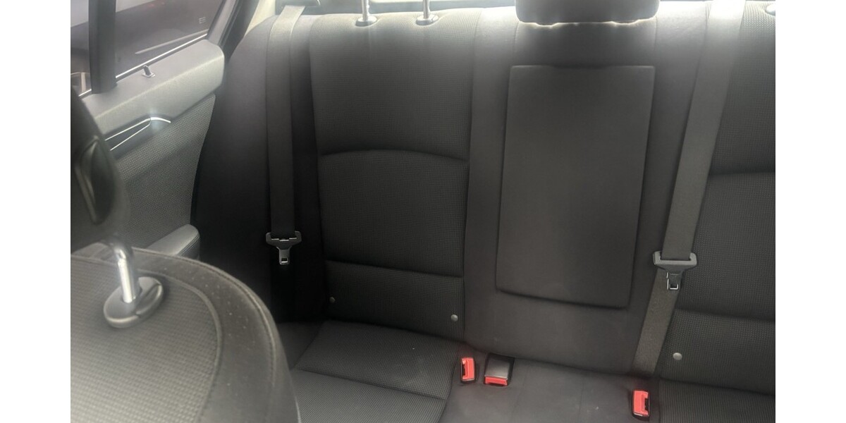 BMW 520 144.150 km 12.000 &euro; München 80313