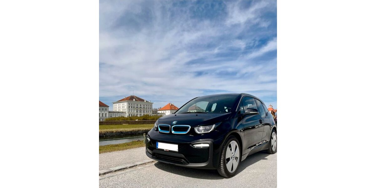 BMW i3 62.600 km 13.900 &euro; München 81243