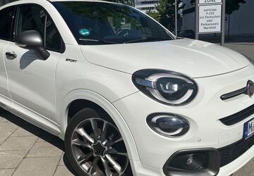 Fiat 500X 86.000 km 10.900 &euro; München 80687
