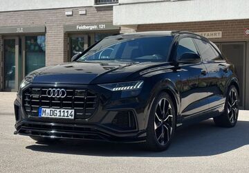 Audi Q8 212.480 km 43.999 &euro; München 81825