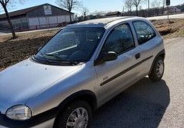 Opel Corsa 118.500 km 1.490 &euro; Hallbergmoos 85399