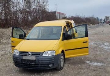 VW Caddy 160.000 km 2.449 &euro; München 80687