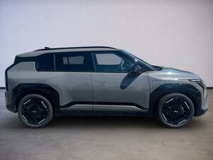 Kia EV3 81.4 GTL DWP COMT GD 1.500 km 45.990 &euro; Höhenkirchen-Siegertsbrun 85635