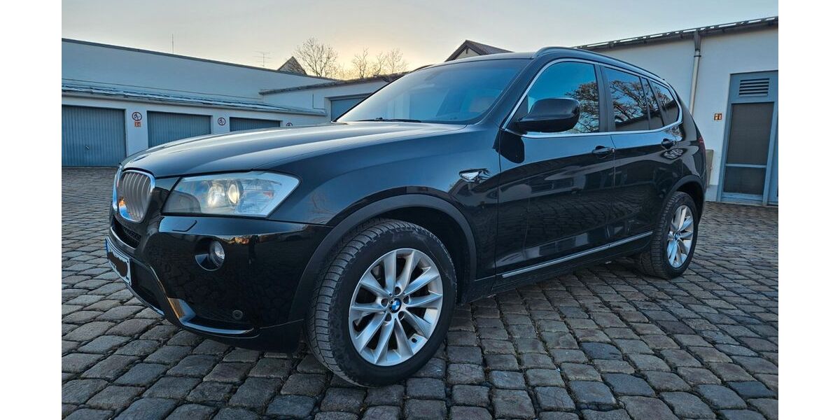 BMW X3 209.000 km 12.500 &euro; München 80933