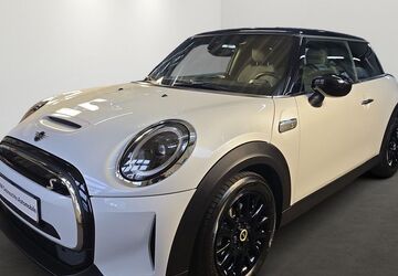 Mini Cooper SE 14.851 km 19.980 &euro; München 80687