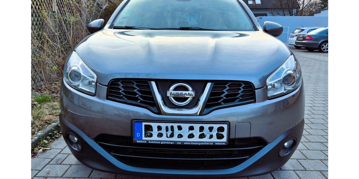Nissan Qashqai 284.869 km 4.480 &euro; München 81247