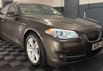 BMW 520 220.386 km 10.990 &euro; München 81243