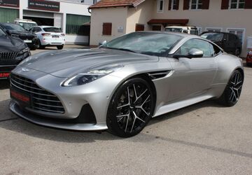 Aston Martin DB12 2.000 km 279.000 &euro; Höhenkirchen 85635
